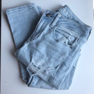 American Eagle skinny jeans